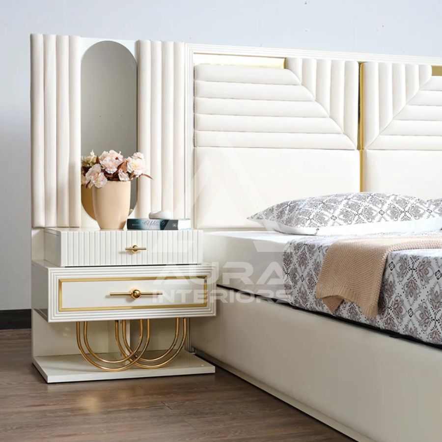 Plaza Bed Set
